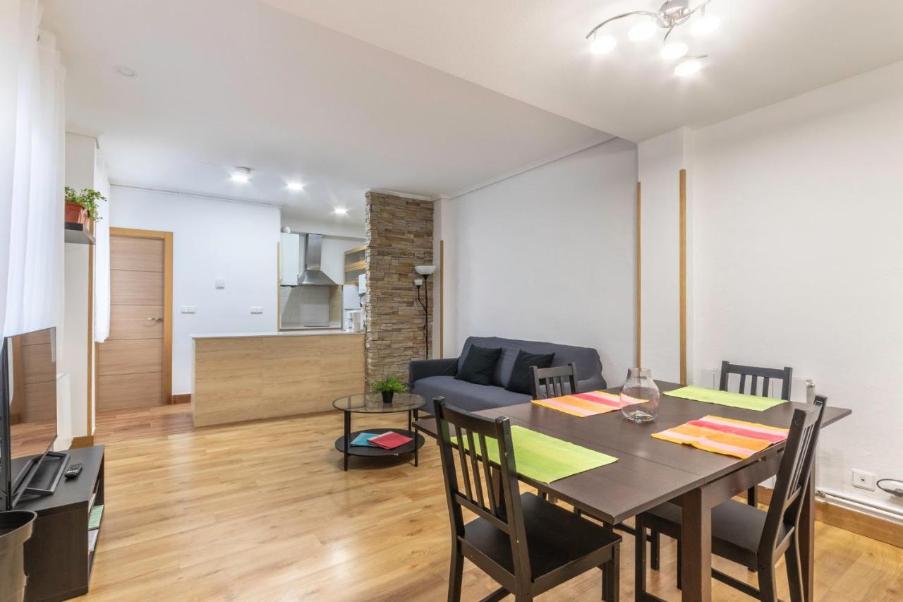 Apartamento Junto Al Guggenheim Con Parking Gratuito בילבאו מראה חיצוני תמונה