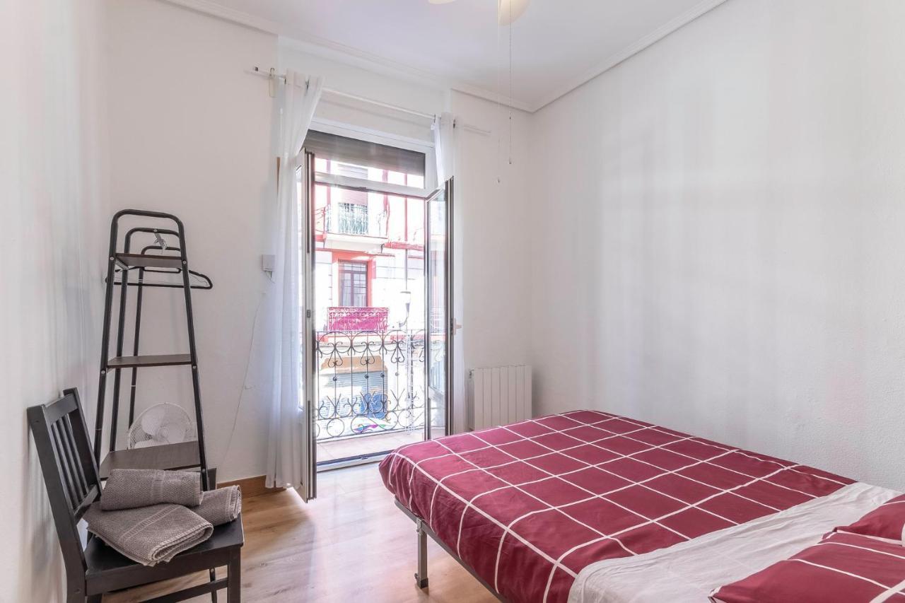 Apartamento Junto Al Guggenheim Con Parking Gratuito בילבאו מראה חיצוני תמונה